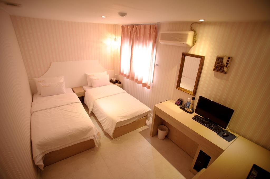 Atti Guesthouse Seoul Eksteriør billede